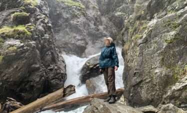 Белый водопад в Архызе